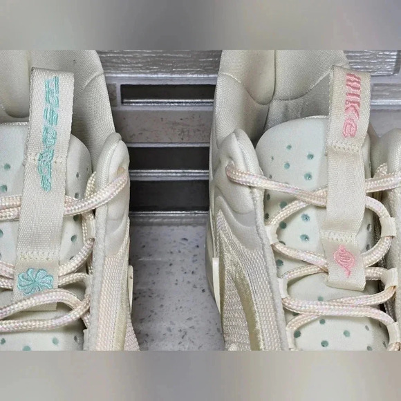 Cosmic Unity 2 - DH1537 100 - Size 13.0 M - New Without Box - Picture 3 of 9